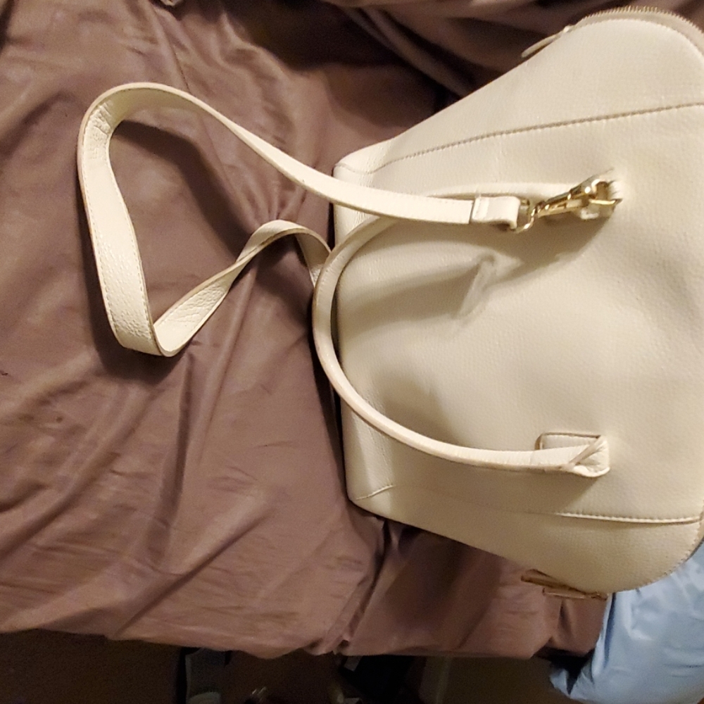 Purse - Picture 3 of 3